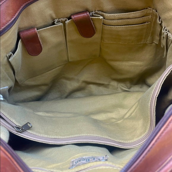 Vintage L.L. Bean Brown Leather Tote Bag – Style #0YV37 - Picture 11 of 16